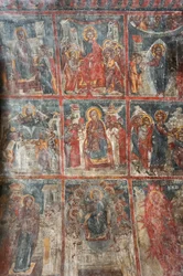 Afrescos antigos; pinturas murais retratando a vida de Jesus; Igreja Panagia e Sotiras; Igreja Ortodoxa Grega; Roustika; Creta; Grécia; Europa
