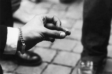 Tentativa do Papa João Paulo II (Karol Wojtyla 1920-2005): primeiro andar da bala que atingiu o pontífice