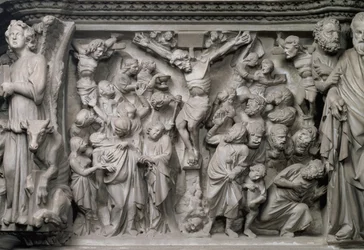 Cena da crucificação: pormenor do relevo do topo do púlpito hexagonal concebido por Giovanni Pisano (1245-1329), c.1297 (mármore) (pormenor de 77020)