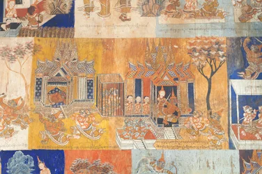 Frescoes adornando as paredes de Wat Bo representando cenas do Reamker, Siem Reap, Camboja (foto)