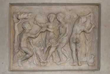 Mitologia grega: o Julgamento de Páris. O pastor Páris tem de escolher a mais bela das três deusas: Afrodite (Vénus), acompanhada por Cupido, Hera (Juno) e Atena (Minerva). Escolhe Afrodite, a quem oferece uma maçã de ouro. Relevo