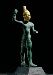 Ídolo do deus da tempestade Baal, da Síria, Idade do Bronze (c.1350-1250 AC) (bronze e ouro)