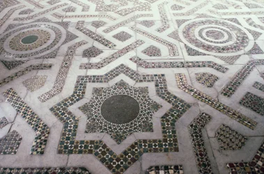 Piso de mosaico na Catedral de Monreale, Sicília (foto)