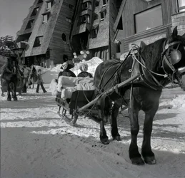 P. Topaloff e Alice Sapritch em Avoriaz durante o Fantastic Film Festival, a 29 de Janeiro