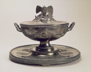 Uréola de prata e estande do Saltykov Service, de Robert Joseph Auguste (1725-1805), Paris