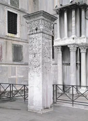 A Coluna de Acri, no San Marco Piazzetta, Veneza (foto)