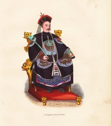 O imperador da China em vestes bordadas e chapéu com pena de pavão, sentado no trono. Xilogravura colorida à mão por Mercier, segundo uma ilustração de Pannemaker de “Mores, Uses et Costumes de tous les Peuples du Monde”, de Auguste Wahlen, Librairie Hist