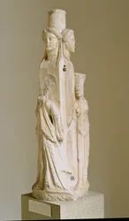 Triforme Herm de Hécate, escultura em mármore, período ático, século III