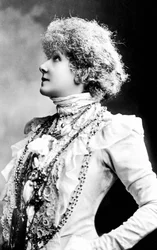 Reino Unido : Atriz Sarah Bernhardt ( 22/9/1844-26/3/1923 )