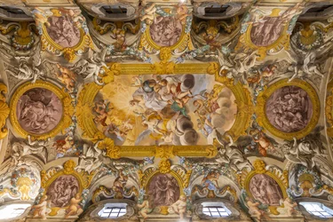 Vista do teto, Igreja de Nunziatina, Todi, Umbria, Itália (foto)
