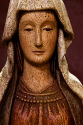 Estátua em madeira de Santa Ana, Rennes, Ille et Vilaine, França (foto)
