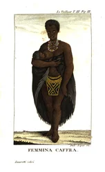 Jovem mulher San a amamentar uma criança, África do Sul. Usa uma capa, colares e uma saia com contas. De François Le Vaillant (Levaillant