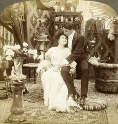 George admira grandemente a tez bonita de Ethels.