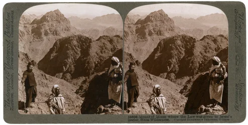 Monte de Moisés, onde a lei foi dada ao líder de Israel, deserto do Sinai, década de 1900.