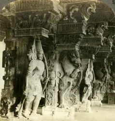 Pilares de um templo hindu, Madurai, Índia, c1900s.