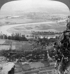O Vale da Caxemira Caxemira, Índia, 1903.