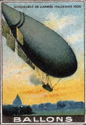 Balão dirigível do exército italiano