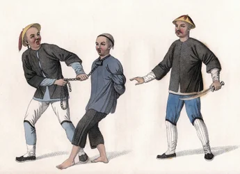 Um acusado é levado para a prisão, amarrado por uma corrente à volta do pescoço. Gravação, em "The Punishments of the Chinese" (Os Castigos dos Chineses), Londres