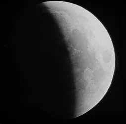 Lâmina de vidro astronómica do eclipse lunar da Lua (1910)