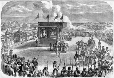 Cairo, saída do Mahmal (palanquim coberto com um véu de seda bordado simbolizando a autoridade do sultão otomano), para a peregrinação de Meca, junto ao caminho-de-ferro, em "O Universo Ilustrado".