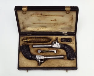 Conjunto de duelos composto por pistolas Mazzagatti do século XIX.