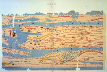 Tabela de Peutinger representando as estradas romanas no Egipto e na Turquia. Mapa rodoviário do século XIII baseado num mapa do Império Romano do século III. Paris, BN.