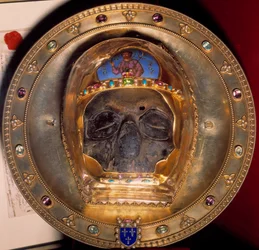 Relíquia: crânio de São João Batista, trazido de volta em 1206 da Quarta Cruzada para Constantinopla, tesouro da sacristia da Catedral de Amiens