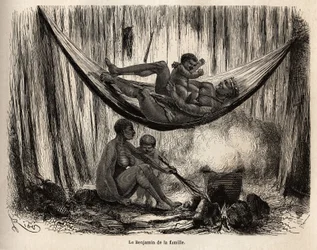 Cena da vida familiar dos índios Yahuas da missão de San José (Peru), o homem brinca com seu último n em uma rede, enquanto a esposa e o filho viril prepara caules de chambira de palma, destinados a fazer redes de rede em que os Yahuas se destacam. Engra