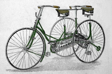 Modelo de triciclo tandem.