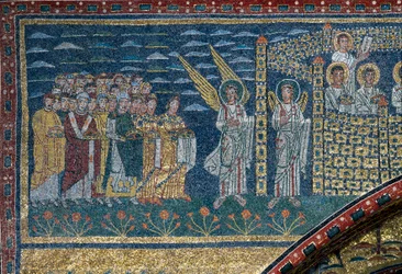 A Visão de Jerusalém Celestial: Os Eleitos dirigem-se para a cidade guardados por anjos. Detalhe. Mosaico por volta de 830. Arco Triunfal da Basílica de Santa Prassede, Roma.