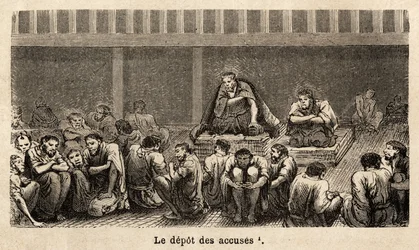 As etapas da justiça: o depósito das acusações, todas elas reunidas na mesma cela, muitas vezes durante muito tempo, os réus podem obter mais conforto, por exemplo, dois prisioneiros obtiveram tapetes que lhes permitiram erguer-se acima (acima) do chão de 