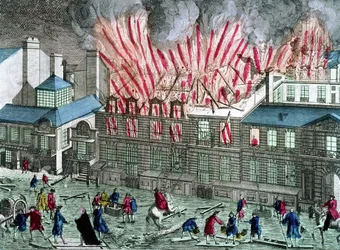 Primeiro incêndio da Opera du Palais Royal no dia 6 de Abril
