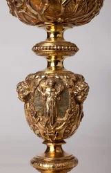 Metalomecânica. Cálice. Presente do cânone A. Le Vaillant de la Bassarderie, decano da catedral capítulo 1726 a 1758. Século XVIII. Detalhe.