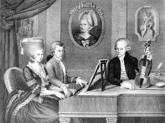 Retrato de Wolfang Amadeus Mozart (1756 - 1791) entre seu pai e sua mãe. Litografia do século XIX.