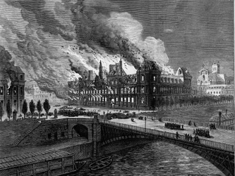 A Comuna de Paris, em 1871. Incêndio da Prefeitura em 24 de maio