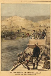 A captura de Mevatanana (Madagáscar) pelo exército francês. Gravação no "Le petit journal" 30/06/1895. A coleção de Selva.