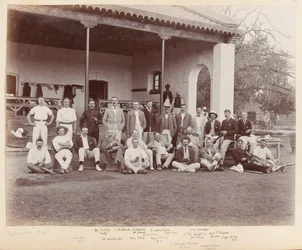 Um jogo de cricket, Peshawar