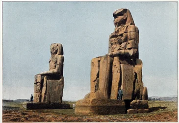 Antigo Egipto: o Colosso de Memnon a Tebas. Fim do século XIX.