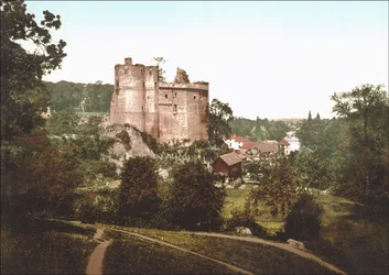 Clisson: o Castelo - V. 1900