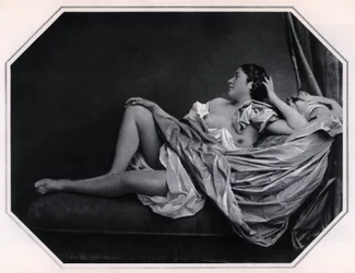 Mulher nua deitada, cerca de 1859. Fotografia anónima