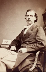 Retrato de Allan Foli, c.1860 (fotografia a preto e branco)