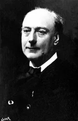 Retrato de Theodore de Banville (1823-1891), poeta francês.