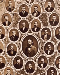Retratos de membros da Orquestra do Teatro Provisório de Praga, com Antonin Dvorak e Bedrich Smetana