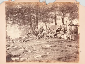 Telégrafo e sinalizadores na expedição de Kaim Gulli, Black Mountain, 1888