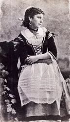 Teresina Brambilla (1845-1921) em traje de cena