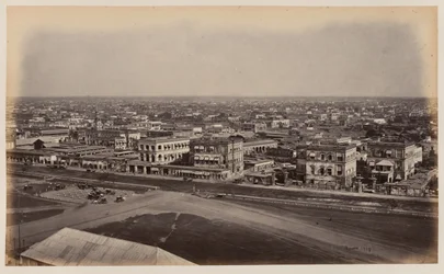 Vista do Monumento Ochterlony, Calcutá