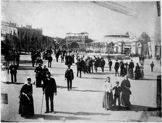 Vista da Plaza Catalunya em Barcelona, no final do século XIX