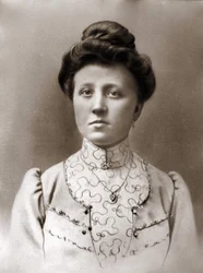 retrato de Henriette Brull, a mãe de George Simenon.