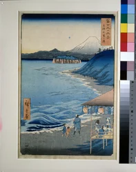 Praia de Seven-mile na província de Sagami