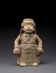 Figura efígie feminina em pé, 600-900 (terracota com pigmento)